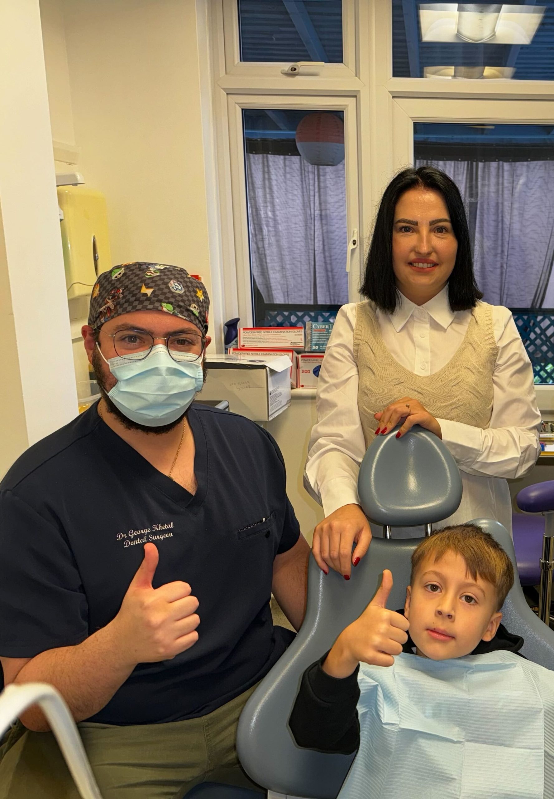 Dental Hygienist in Ilford ,Essex 3 dr george lonwood house dental during treatment scaled